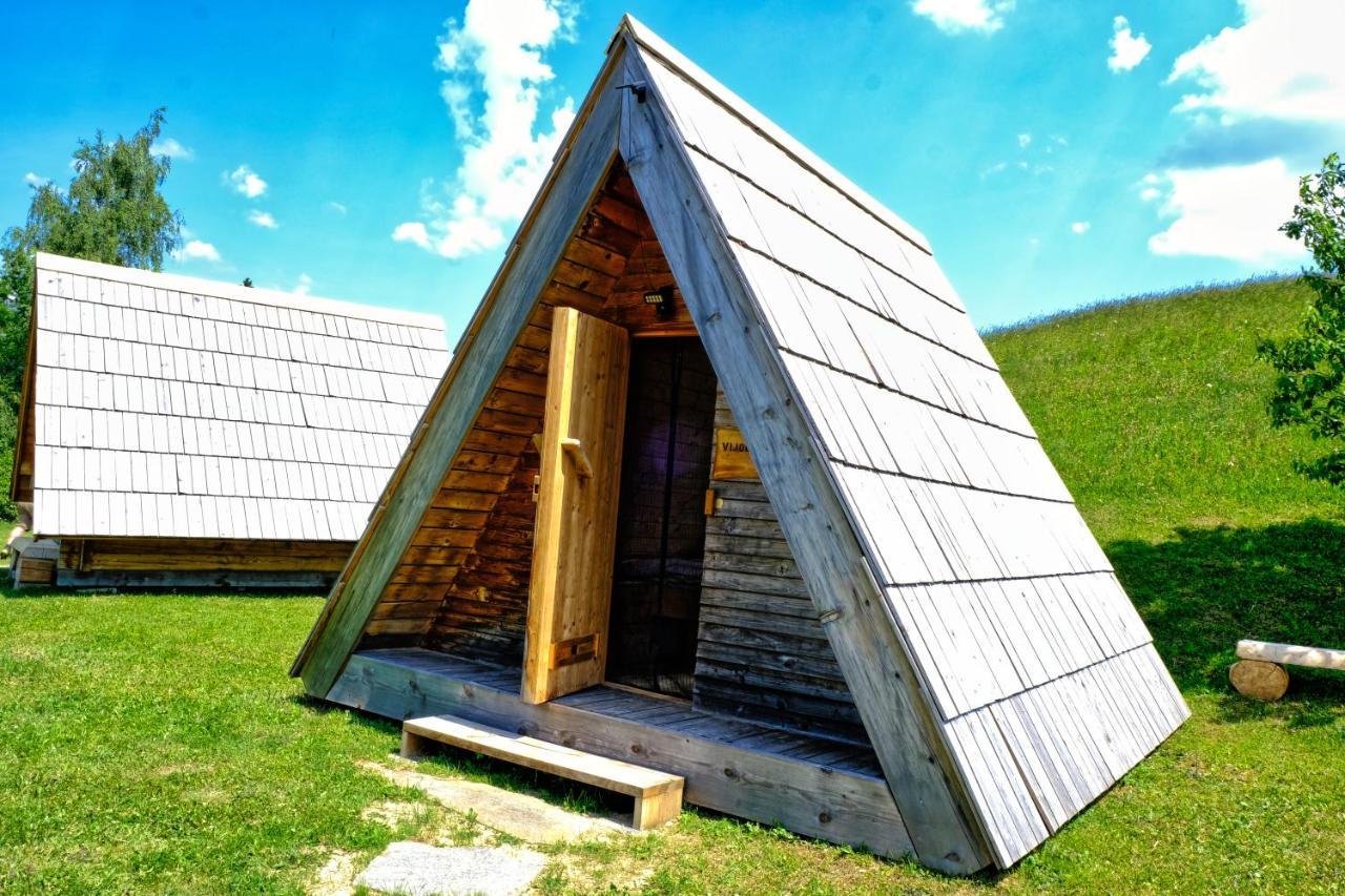 Hotel Glamping Brodej Vitanje Exterior foto