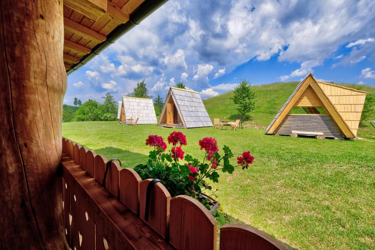 Hotel Glamping Brodej Vitanje Exterior foto